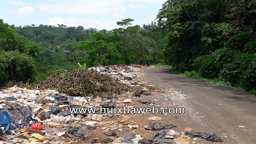 Basurero clandestino carretera a Carrillo Puerto en Tapachula